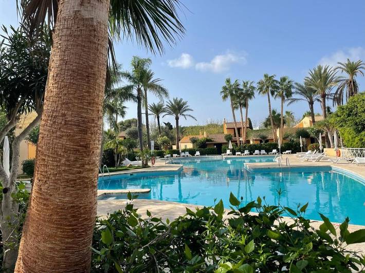 Location de vacances pour 4 personnes, avec jardin et bassin pour enfant ainsi que piscine et vue dans Son Xoriguer - 2