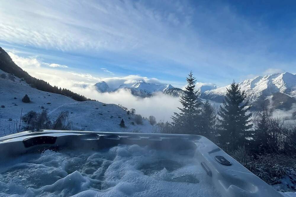 Le Lauzaret Villard-Reculas jacuzzi et sauna in Villard-Reculas, Parc national des Écrins