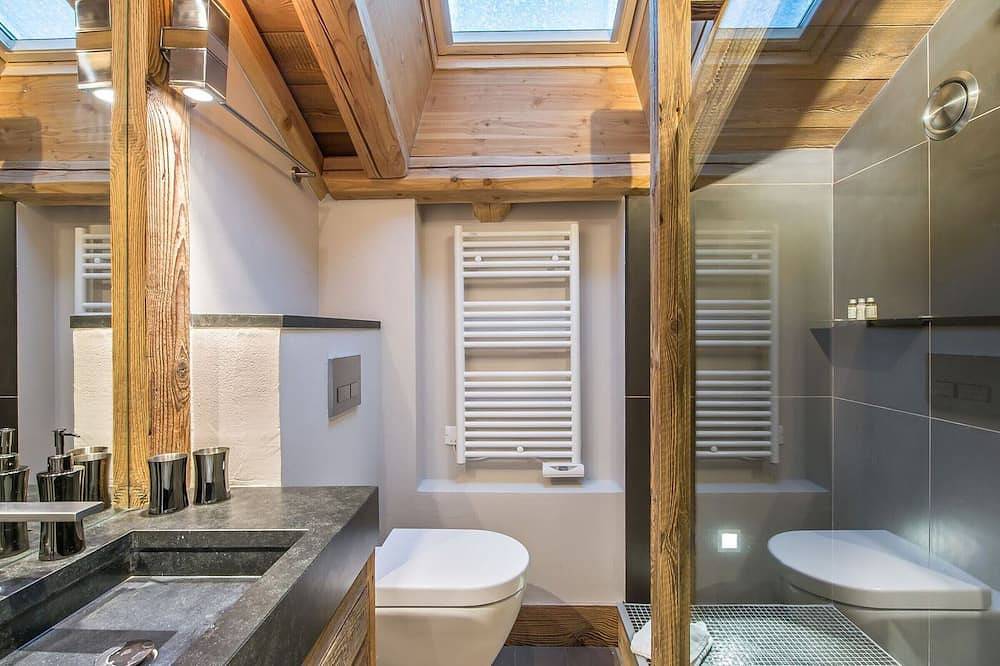 Gemütliches Chalet mit Spa nahe Pisten in Méribel in Meribel Village, Courchevel