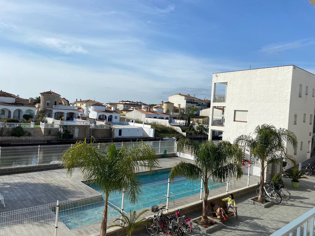 Cały apartament, Appartement   à Empuriabrava pour 6 personnes avec piscine commune - 139063 in Empuriabrava, Upper Empordà