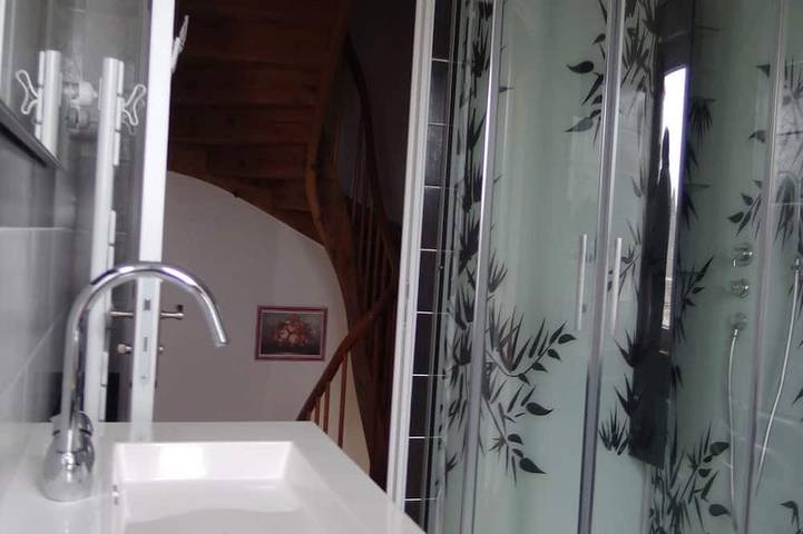 Location de vacances pour 4 personnes, avec jardin et terrasse dans Port de Loguivy de la mer - 4