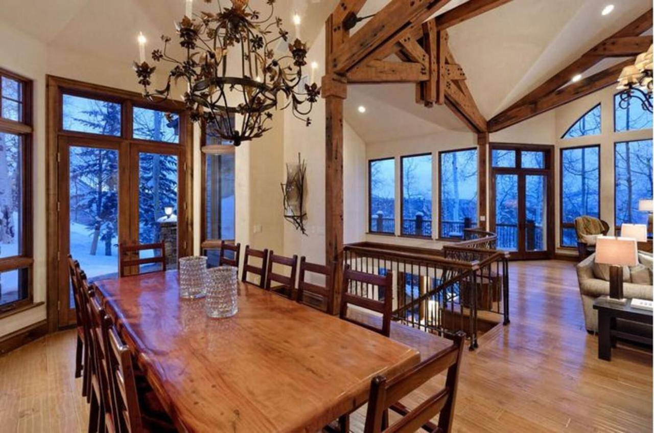 Luxury Chalet St-Anton with Pool in Lechtaler Alpen, Sankt Anton am Arlberg