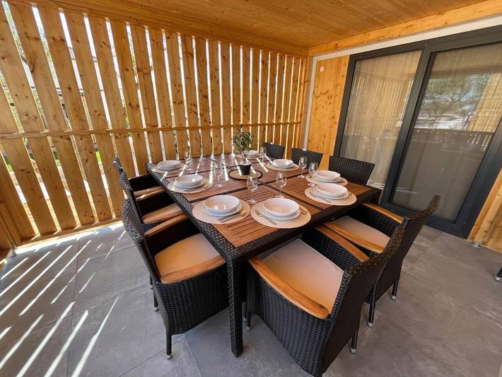 Camping für 8 Personen, mit Pool und Terrasse in Pakostane - 4