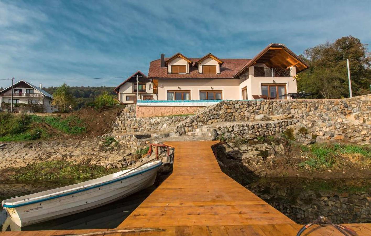 Gemütliches Apartment mit Pool, WiFi & Parkplatz in Ogulin, Karlovac und Umgebung