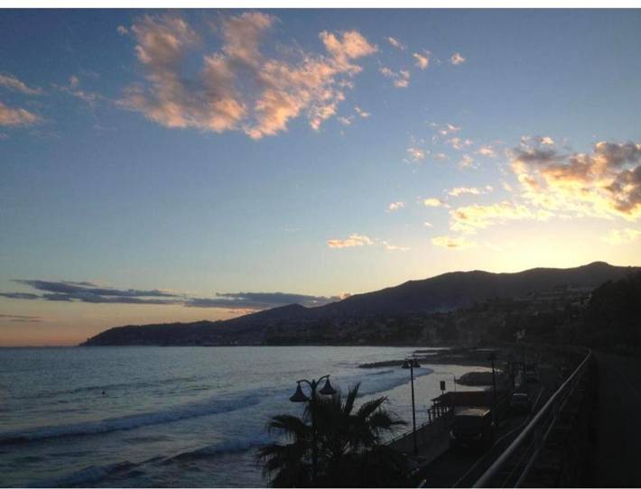 Gîte pour 2 personnes, avec vue ainsi que balcon et piscine à San Remo - 3