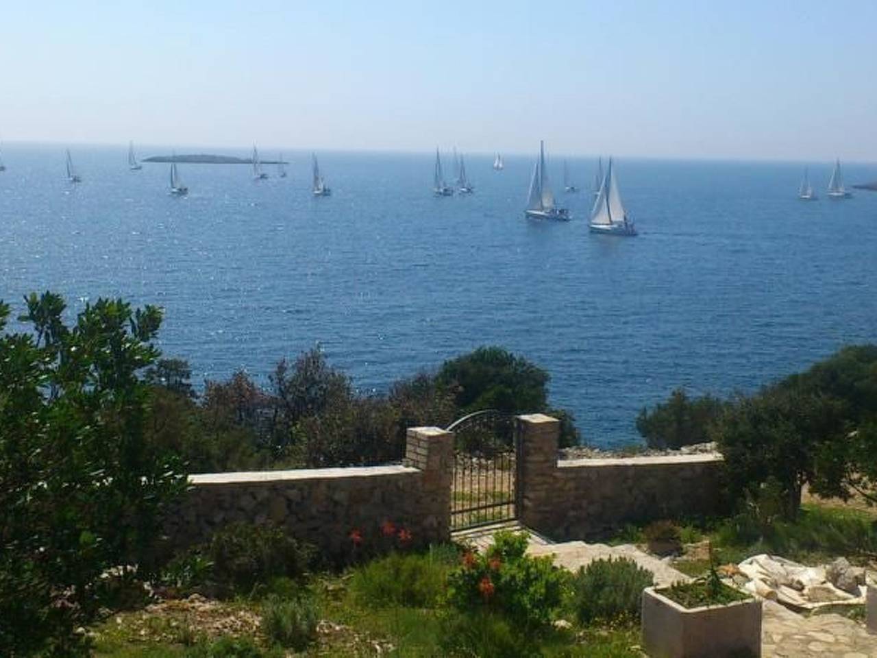 "Mirta" direkt am Strand in Maslinica, Solta