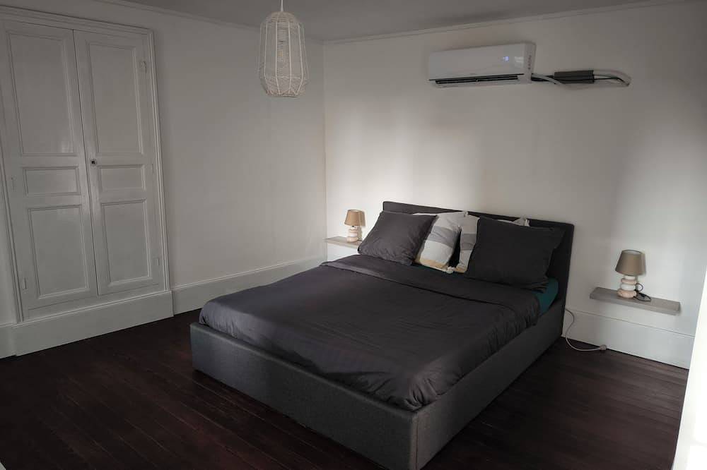 1 bedroom private vacation home in chã¢teaumeillant in Châteaumeillant, Saint-Amand-Montrond