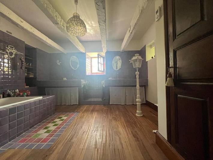 Location de vacances pour 8 personnes, avec piscine ainsi que vue et jardin à Saint-Sozy - 4