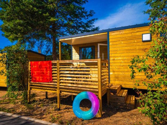 Wohnwagen für 6 Personen, mit Terrasse und Pool, mit Haustier - 1