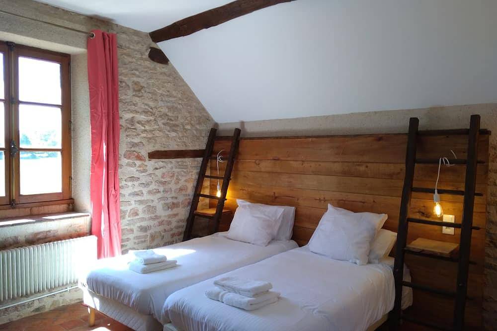 Guest House de charme en pleine nature in Éguilly, Région de Beaune