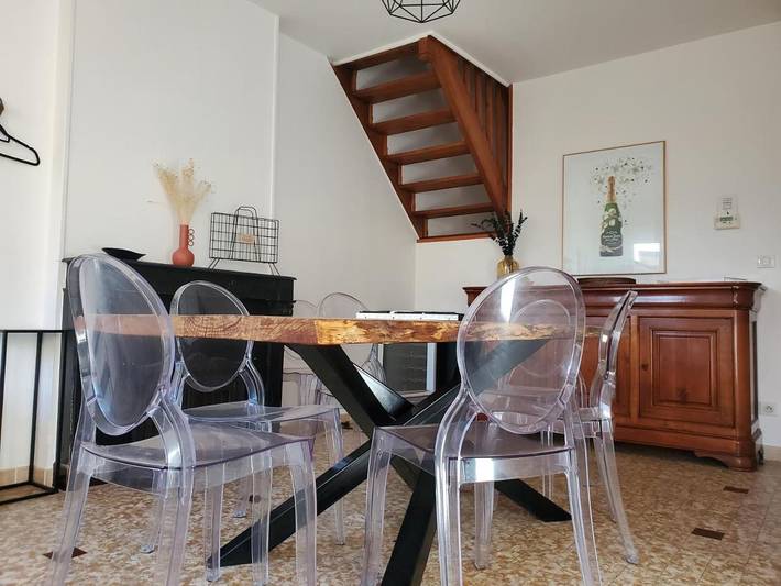 Location de vacances pour 6 personnes, avec jardin et vue dans Le Mesnil-sur-Oger - 2