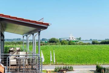 Ferienwohnung für 4 Personen, mit Balkon und Garten sowie Sauna in Grünendeich