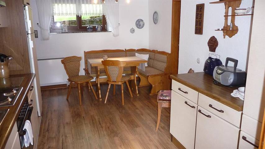 Ferienwohnung für 5 Personen, mit Terrasse und Garten, kinderfreundlich in Hellenthal - 4