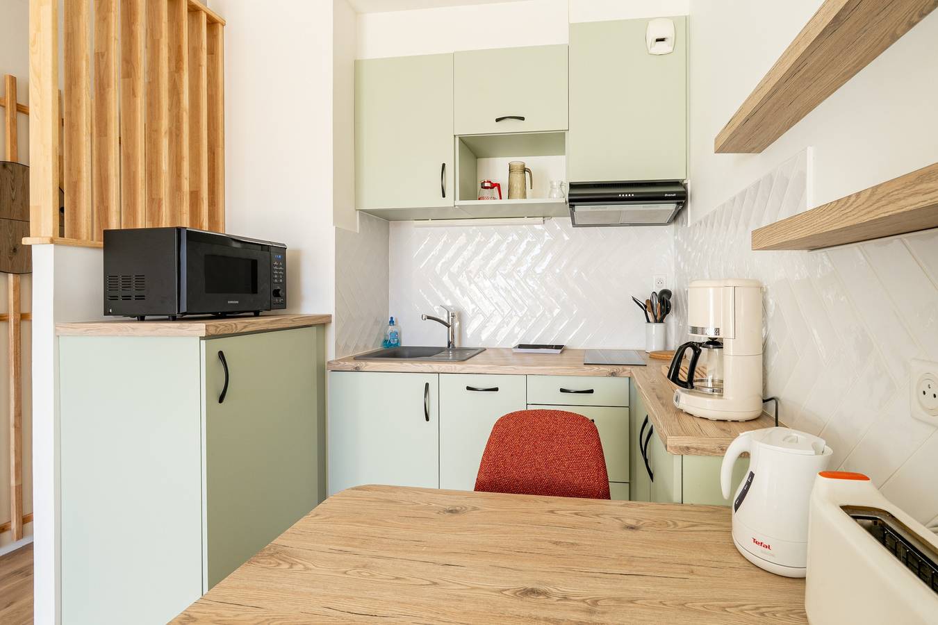 Studio 'A011 - Uitzicht op de Oude Haven van Pornic' met Wi-Fi, foto 9