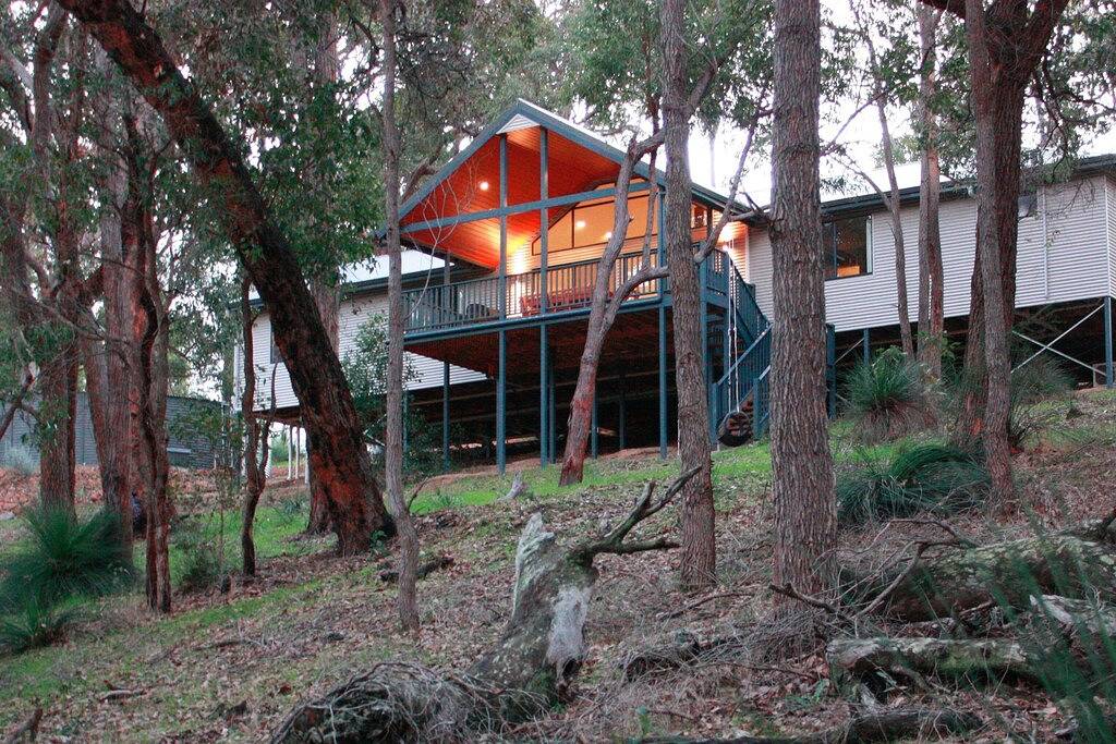 ★ Baumhaus, 3 Hektar hohe Natur, 8 min Stadt / Strand ★ in Yallingup, Western Australia