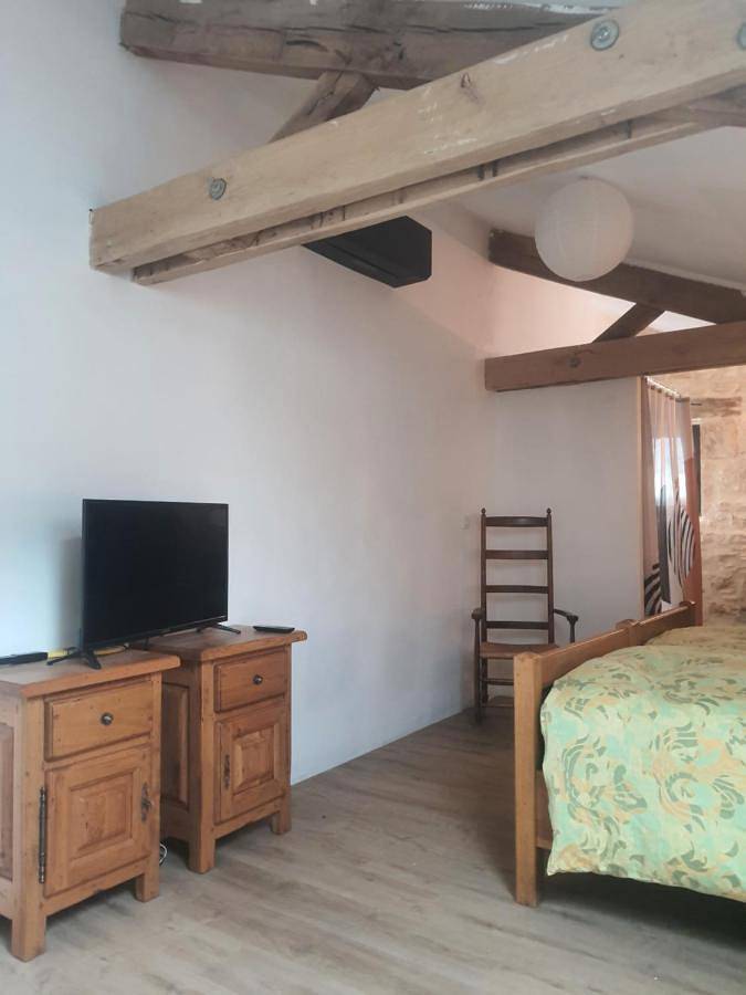 Gîte pour 2 personnes, avec vue à Frayssinet-le-Gélat - 2