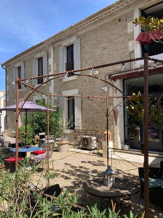 Chambre d’hôte pour 2 personnes, avec jardin à L'Isle-sur-la-Sorgue - 2