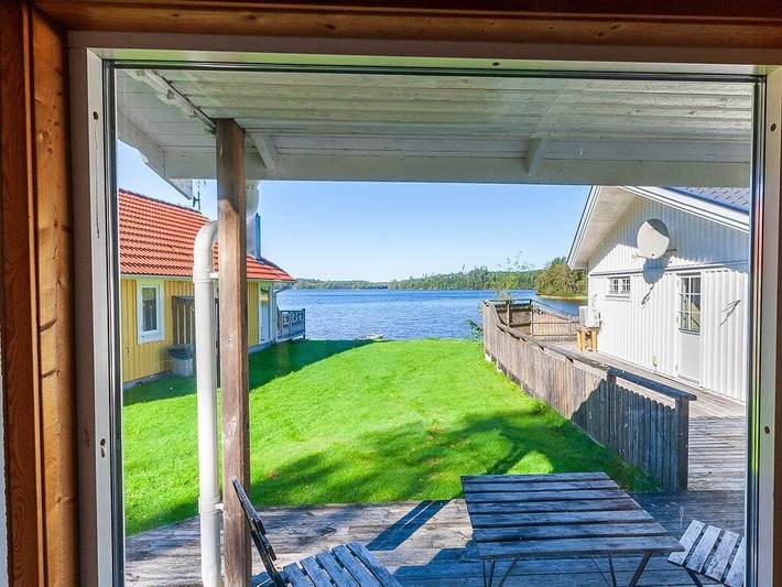 Ferienhaus für 8 Personen, mit Terrasse und Garten sowie Sauna und Seeblick in Tranemo - 3