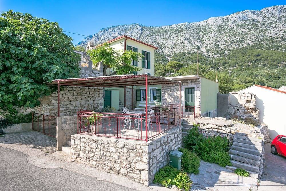 Ganze Wohnung, Studio Appartement mit Terrasse und Meerblick Igrane, Makarska (As-6796-b) in Igrane, Makarska Riviera