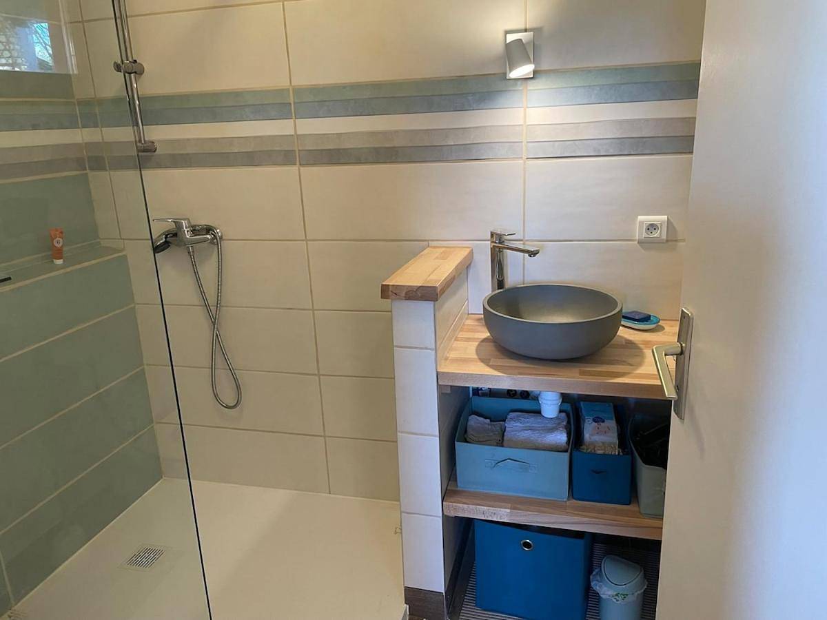 One-Bedroom House in Villerest, Région de Roanne