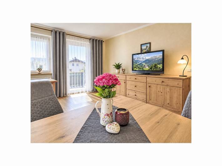 Ferienwohnung für 3 Personen, mit Balkon und Sauna sowie Ausblick