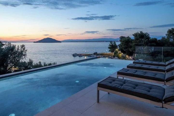 Villa pour 8 personnes, avec Balcon à Kali