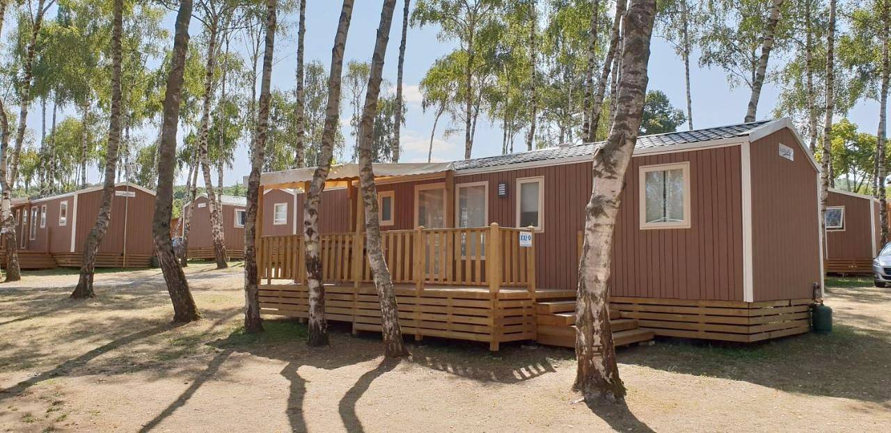 Mobil Homes Xxl2 4 chambres - Camping Le Ranch des Volcans in Châtel-Guyon, Parc naturel régional des Volcans d'Auvergne