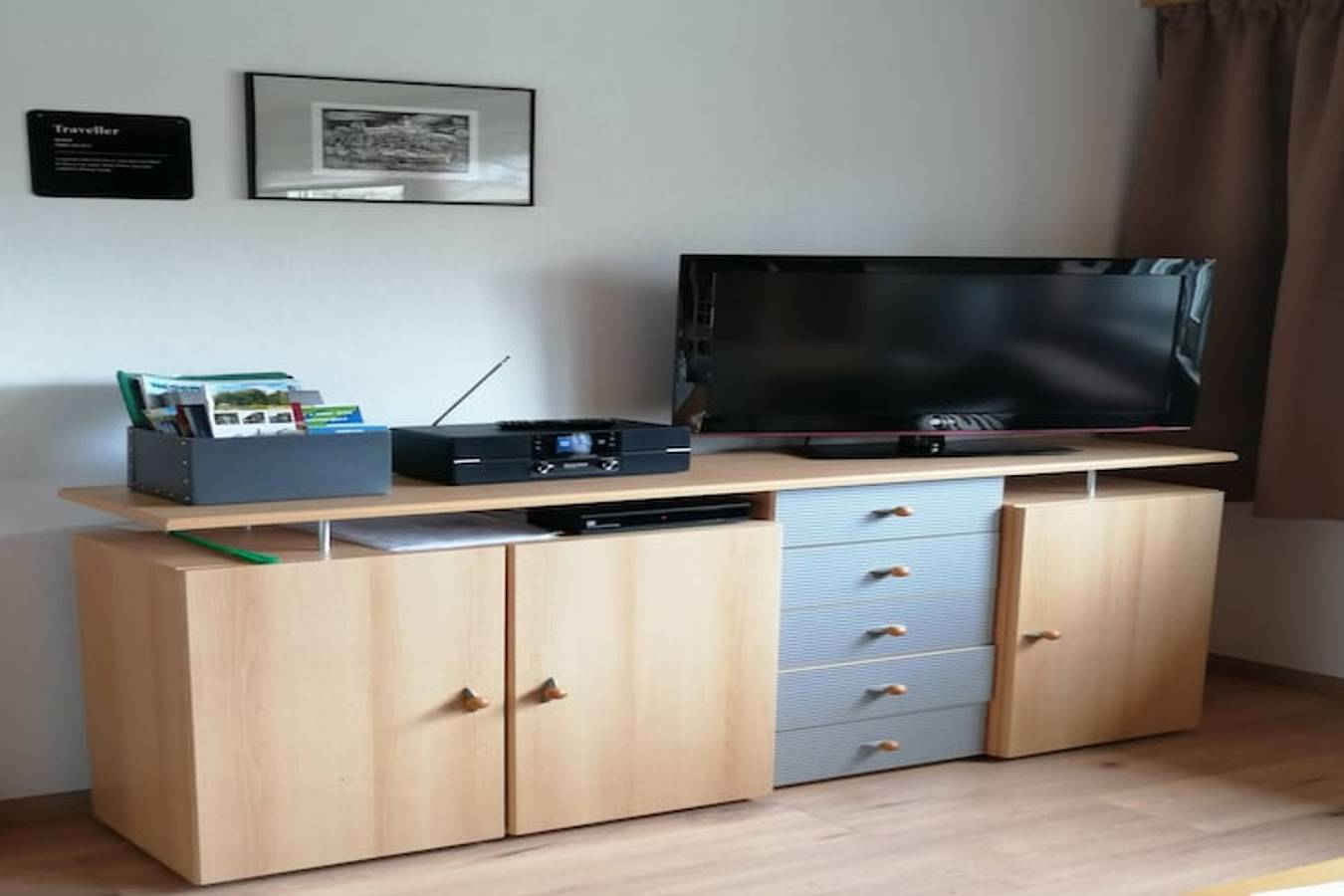 Entire apartment, Pleasing Apartment in Polle with Heating, Terrace, Barbecue in Polle, Landkreis Holzminden