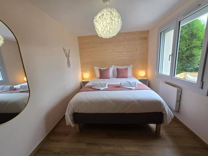 Gîte pour 6 personnes, avec vue et terrasse dans Lac de Vouglans - 2