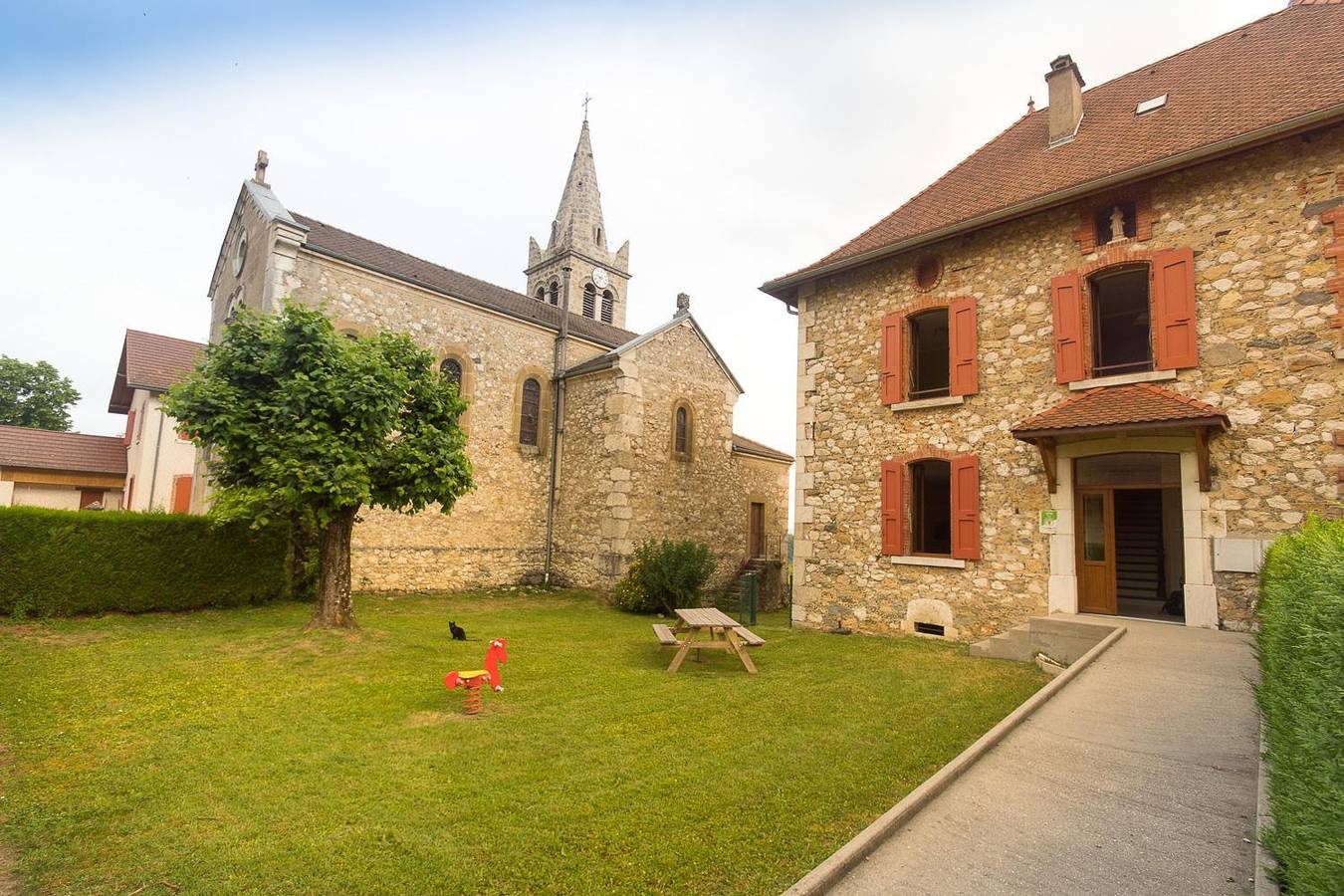 Gîte du Clocher in Merlas, Région de La Tour-du-Pin