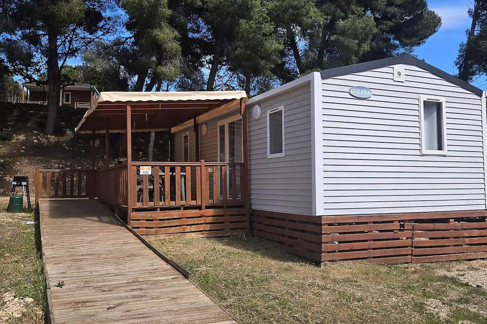 Mobil-home Pmr | Comfort | 2 Ch. | 4 pers. | Terrasse surélevée | A/C | Tv in Carry-le-Rouet, Côte méditerranéenne (France)