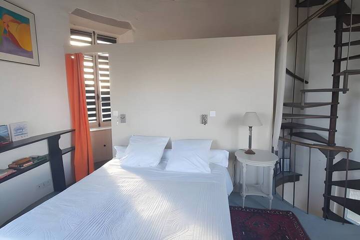 Location de vacances pour 2 personnes, avec jardin ainsi que jacuzzi et terrasse, animaux acceptés à Bouchemaine - 3