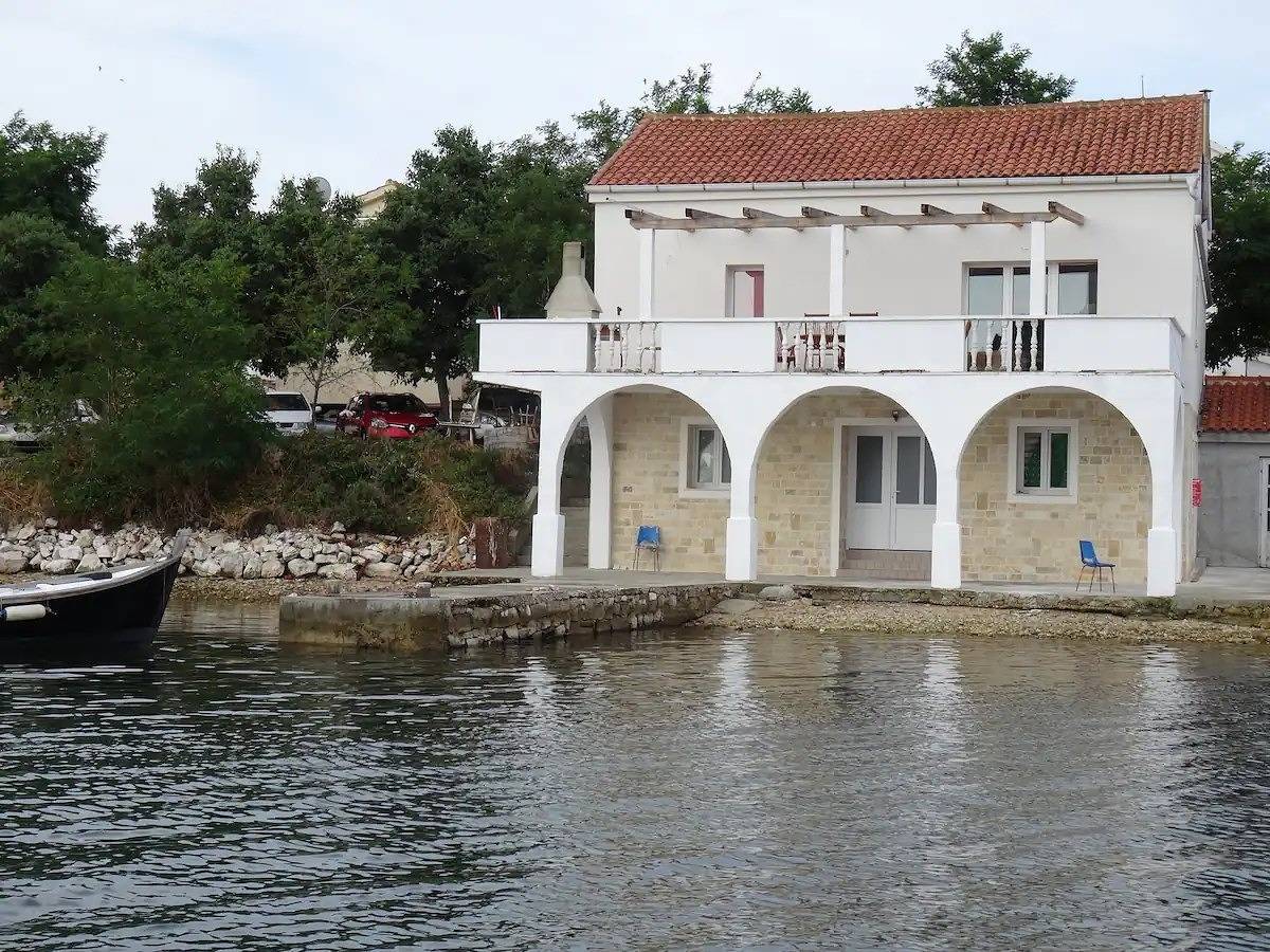 3-Zimmer-Haus am Strand Veli Rat, Dugi otok K-22718 in Sali, Dugi Otok