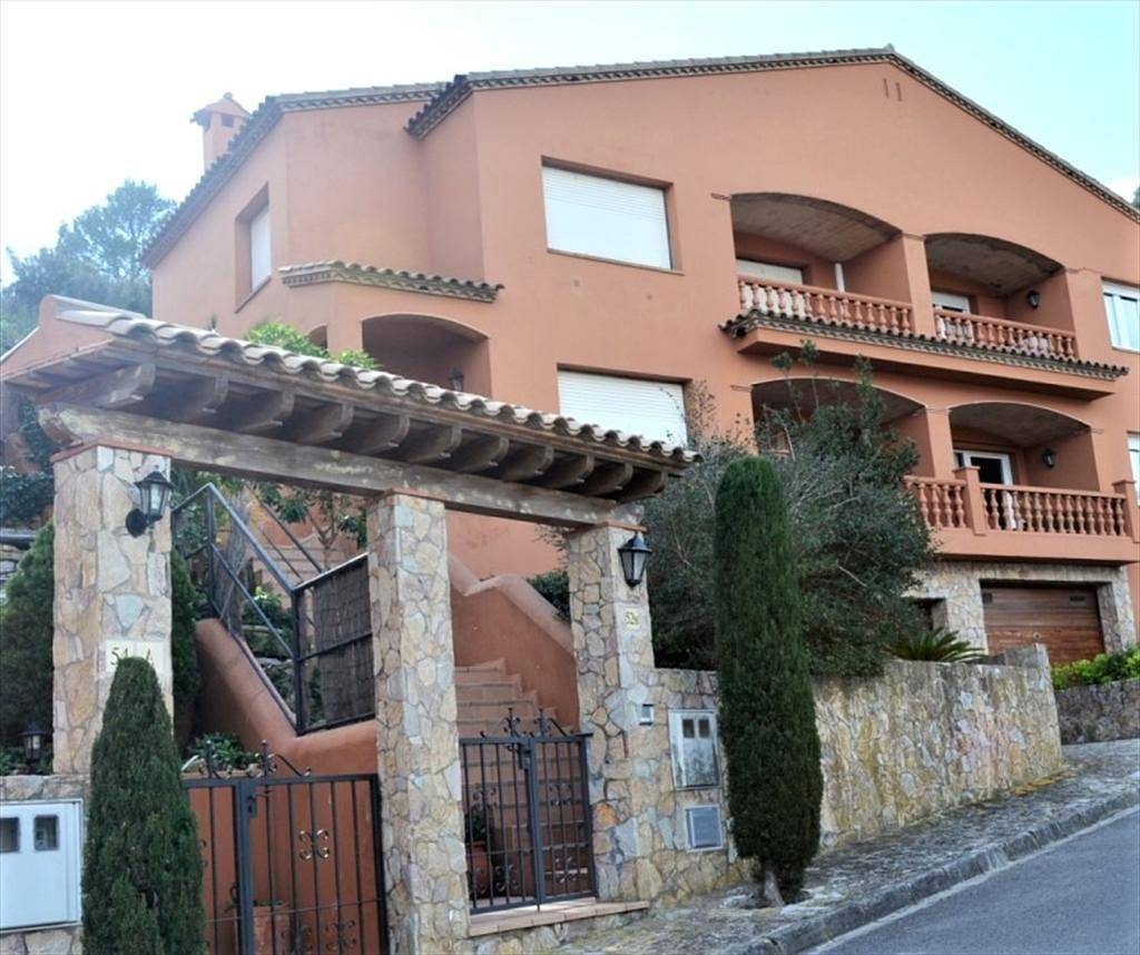 Guesthouse for 7 people with garden in Begur, Costa Brava