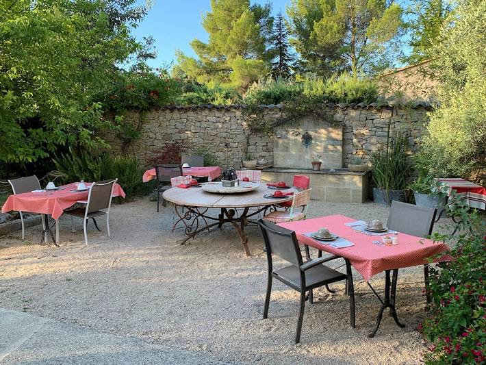 Location de vacances pour 2 personnes, avec piscine et jardin à Carpentras - 3