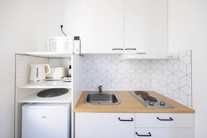 Hel studio-lejlighed, Studio Apartment 'Proche Centre-ville' with Wi-Fi in Mulhouse, Mulhouse Området