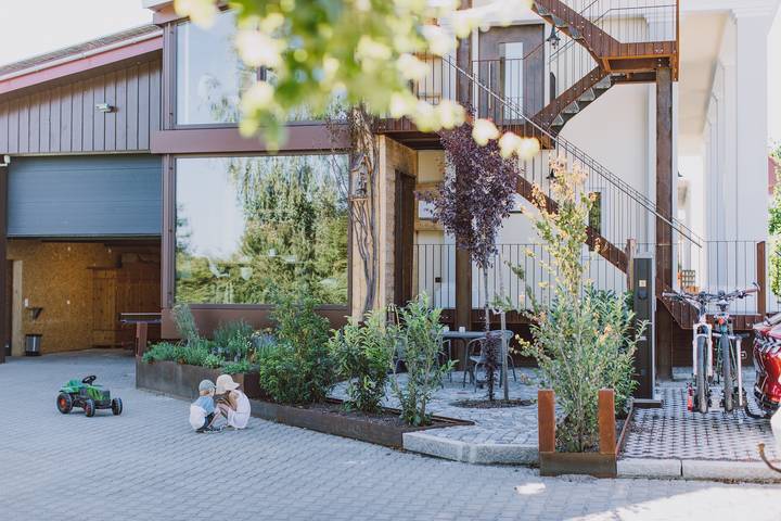 Apartamento entero, Apartamento 'Deer' con jardín comunitario, wifi y aire acondicionado in Germaringen, Suabia (Baviera)