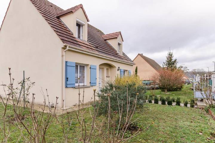 Location de vacances pour 8 personnes, avec jardin et terrasse dans Villenauxe-la-Grande - 3