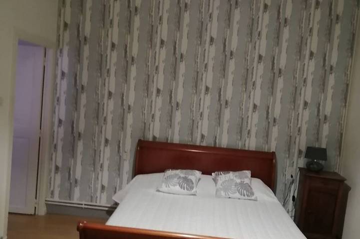 Location de vacances pour 6 personnes, avec balcon et jardin, animaux acceptés à Assier - 3