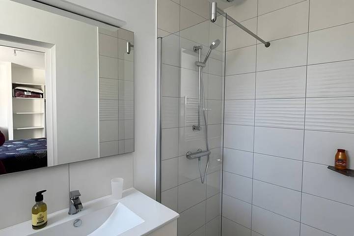 Chambre d’hôte pour 2 personnes, avec piscine et jardin à Olonne-sur-Mer - 3