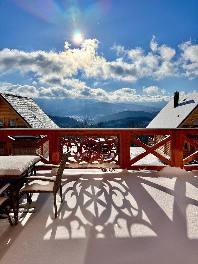 Location de vacances pour 8 personnes, avec jardin et vue à Stryszawa - 2