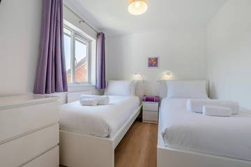 Glamping for 6 People in Newquay, Cornwall, Photo 3