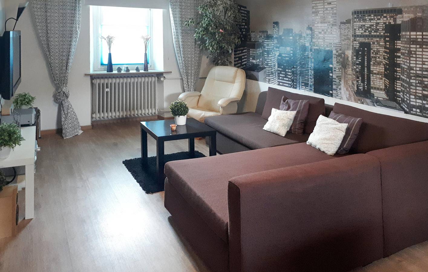 Ganze Ferienwohnung, Gemütliche Wohnung mit Garten, Parkplatz & WiFi bei Gerolstein in Pelm, Vulkaneifel