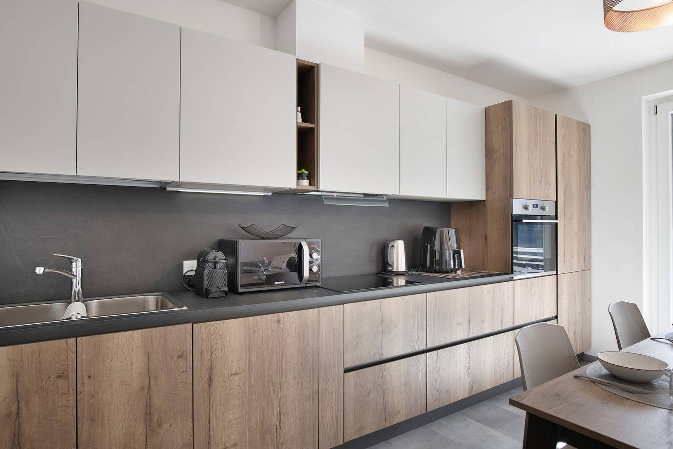 Entire apartment, Apartment 'Cà Dei Nane' with Mountain View, Balcony and Wi-Fi in Fraviano, Vermiglio