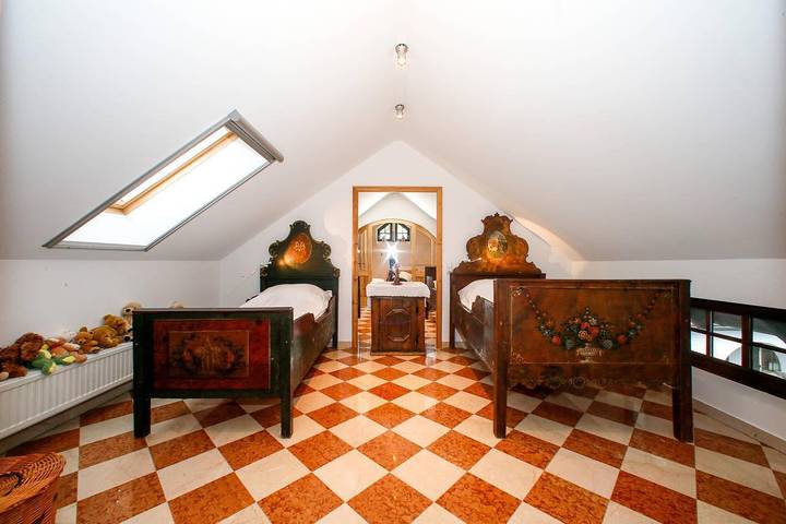 Ganze Ferienwohnung, Appartement 2, Dusche, Wc, 2 Schlafräume in Neusiedl am See, Neusiedlersee-Hügelland