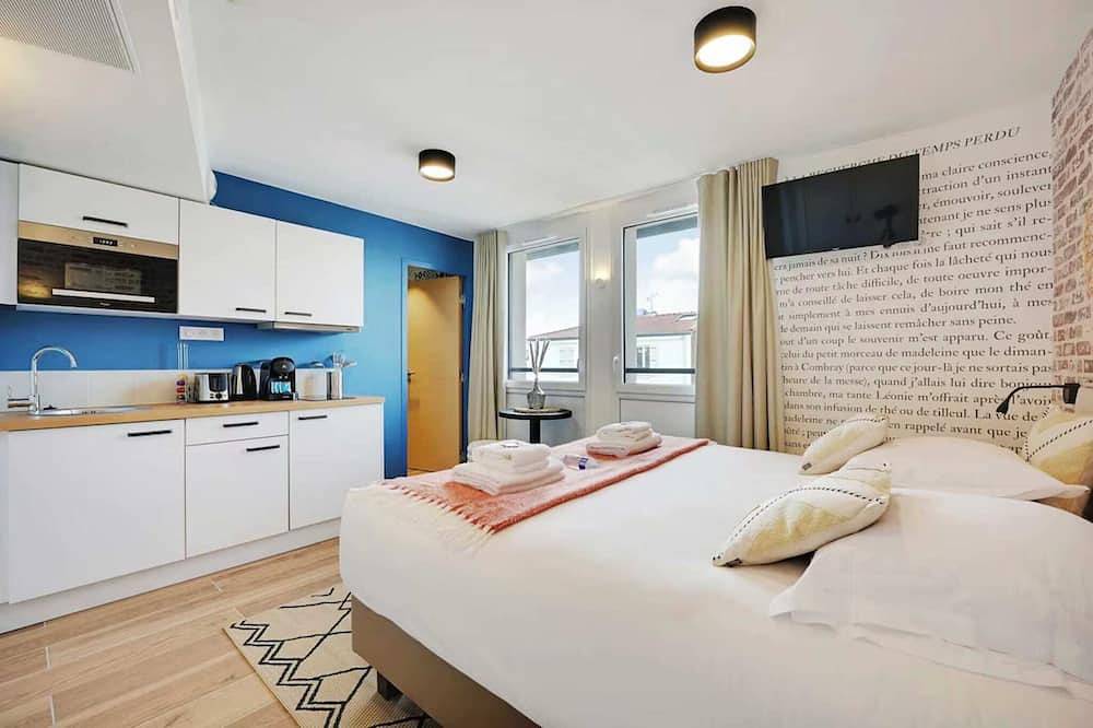 Appartement entier, Studio Jaurès #43- Rooftop & Ac in Vanves, Hauts-de-Seine