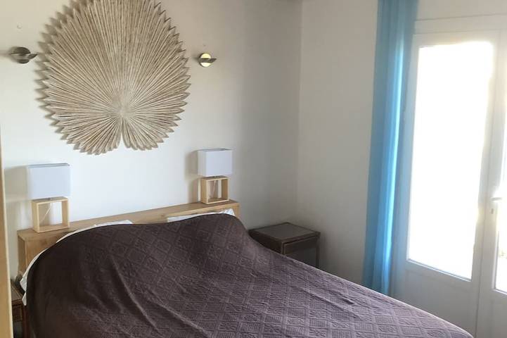 Villa direkt am Wasser in Marine de Davia, Corbara