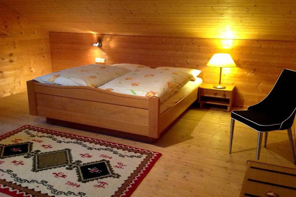 Steurer Pia - Doppelzimmer Bad/Wc in Schwarzenberg, Bodensee-Vorarlberg