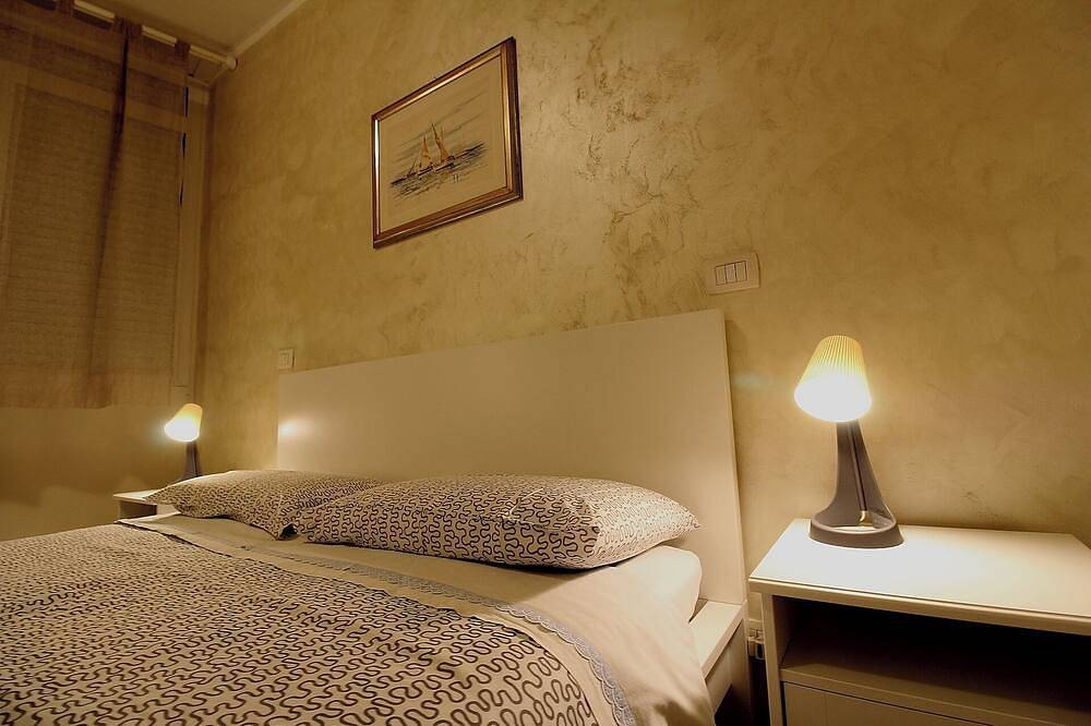 Entire apartment, Casa del Darda 3 - cozy apartment near the navy in Ancona, Ancona Province