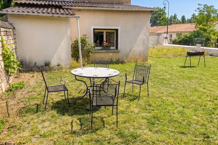 Location de vacances pour 6 personnes, avec Jardin à Raslay